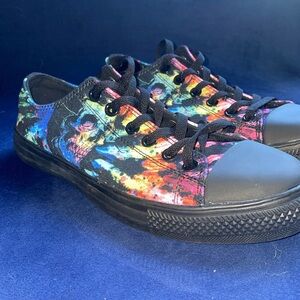Raad shoes color splotch skull pattern never‎ worn